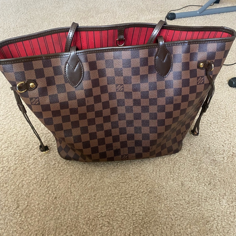 Authentic LOUIS VUITTON BAG